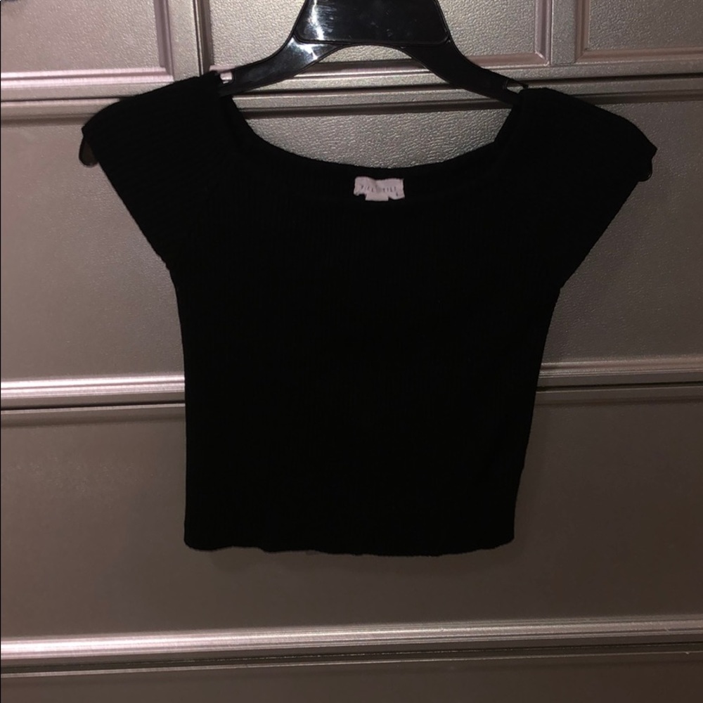 off the shoulder crop top